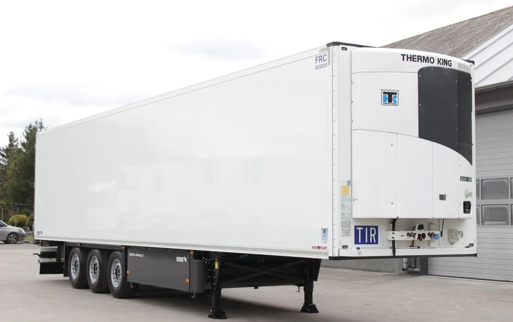 Schmitz Cargobull / Thermo King SLXe 300 / FP 60 / 7 cm Ściana / SUPER STAN / - Refrigerator semi-trailer: picture 3 Schmitz Cargobull / Thermo King SLXe 300 / FP 60 / 7 cm Ściana / SUPER STAN / - Refrigerator semi-trailer: picture 3