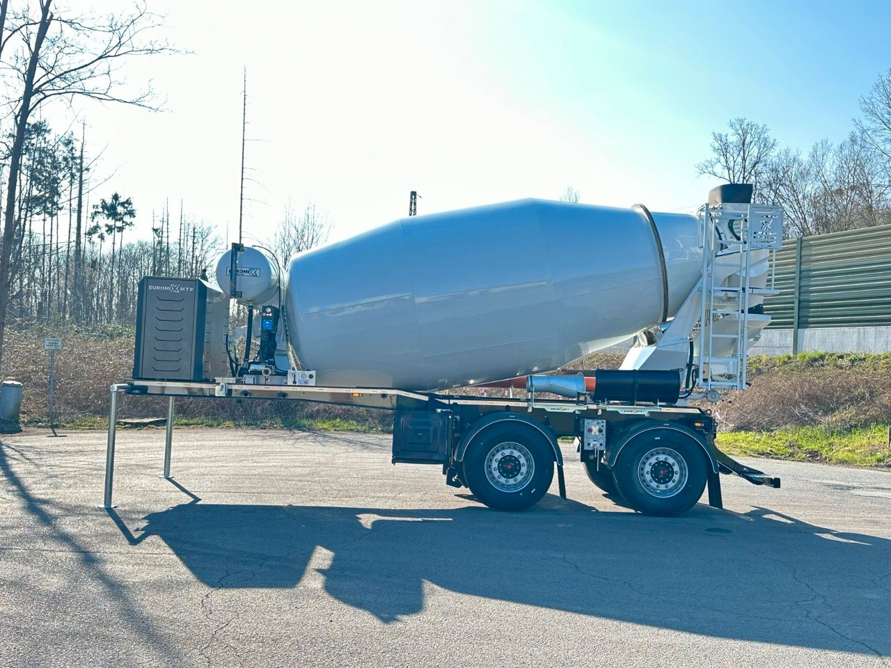 Leasing of  EUROMIX MTP - 10m³ Betonmischer-Auflieger EUROMIX MTP - 10m³ Betonmischer-Auflieger: picture 5