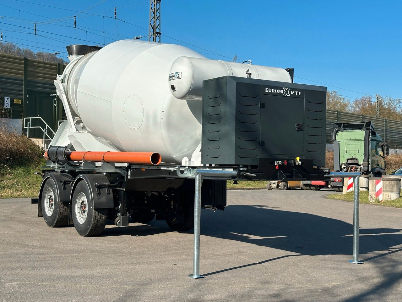Leasing of  EUROMIX MTP - 10m³ Betonmischer-Auflieger EUROMIX MTP - 10m³ Betonmischer-Auflieger: picture 11