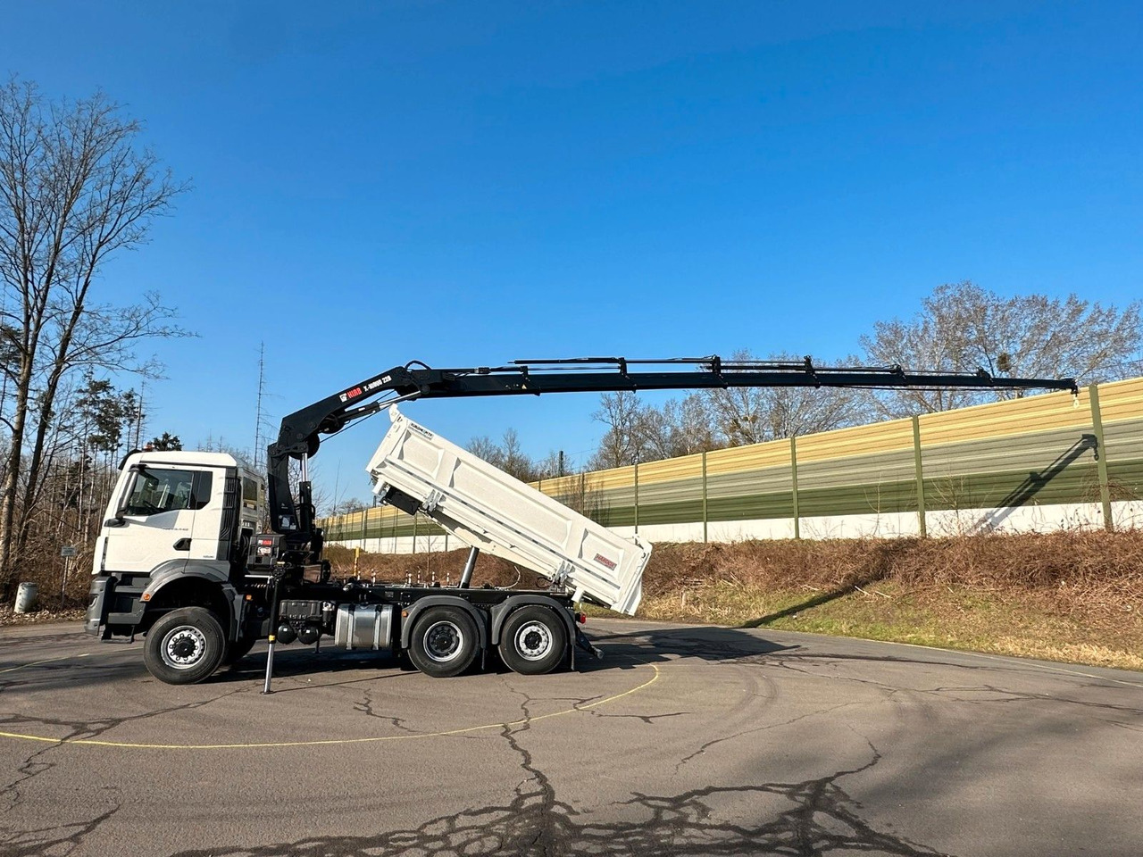 Tipper, Crane truck MAN TGS 28.440 6x4-4/3-Seiten- Kipper / Hiab 228-6: picture 13
