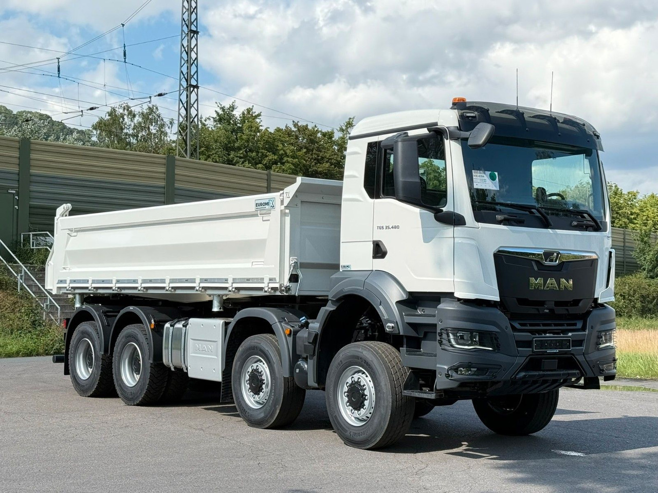 Leasing of  MAN TGS 35.480 8x8 EuromixMTP 3-Seiten-Kipper MAN TGS 35.480 8x8 EuromixMTP 3-Seiten-Kipper: picture 20