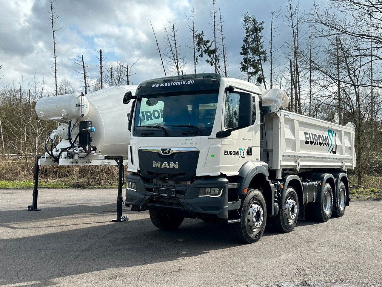 MAN TGS 41.440 8x4 WECHSELSYSTEM KIPPER+MISCHER - Concrete mixer truck: picture 3 MAN TGS 41.440 8x4 WECHSELSYSTEM KIPPER+MISCHER - Concrete mixer truck: picture 3