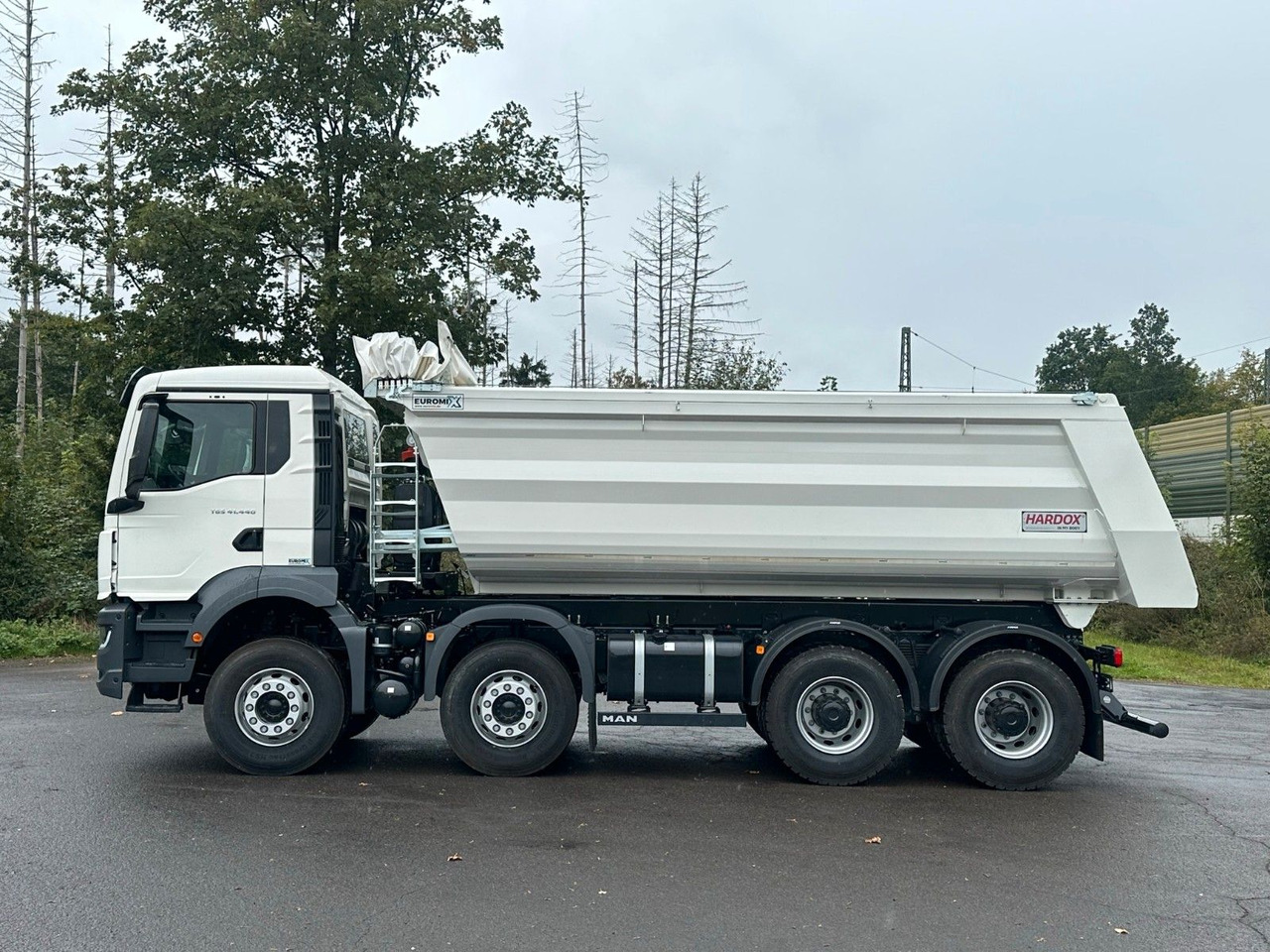MAN TGS 41.440 BB 8X4 Euromix Mulden Kipper HARDOX - Tipper: picture 3 MAN TGS 41.440 BB 8X4 Euromix Mulden Kipper HARDOX - Tipper: picture 3