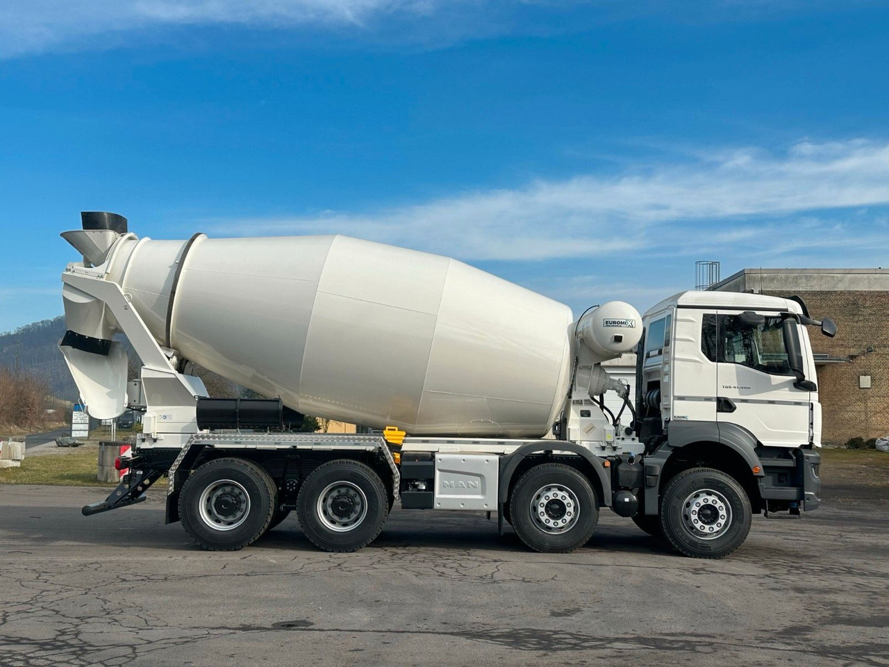 Concrete mixer truck MAN TGS 41.480 8x4 /Euro6e  Euromix EM 12 R: picture 9