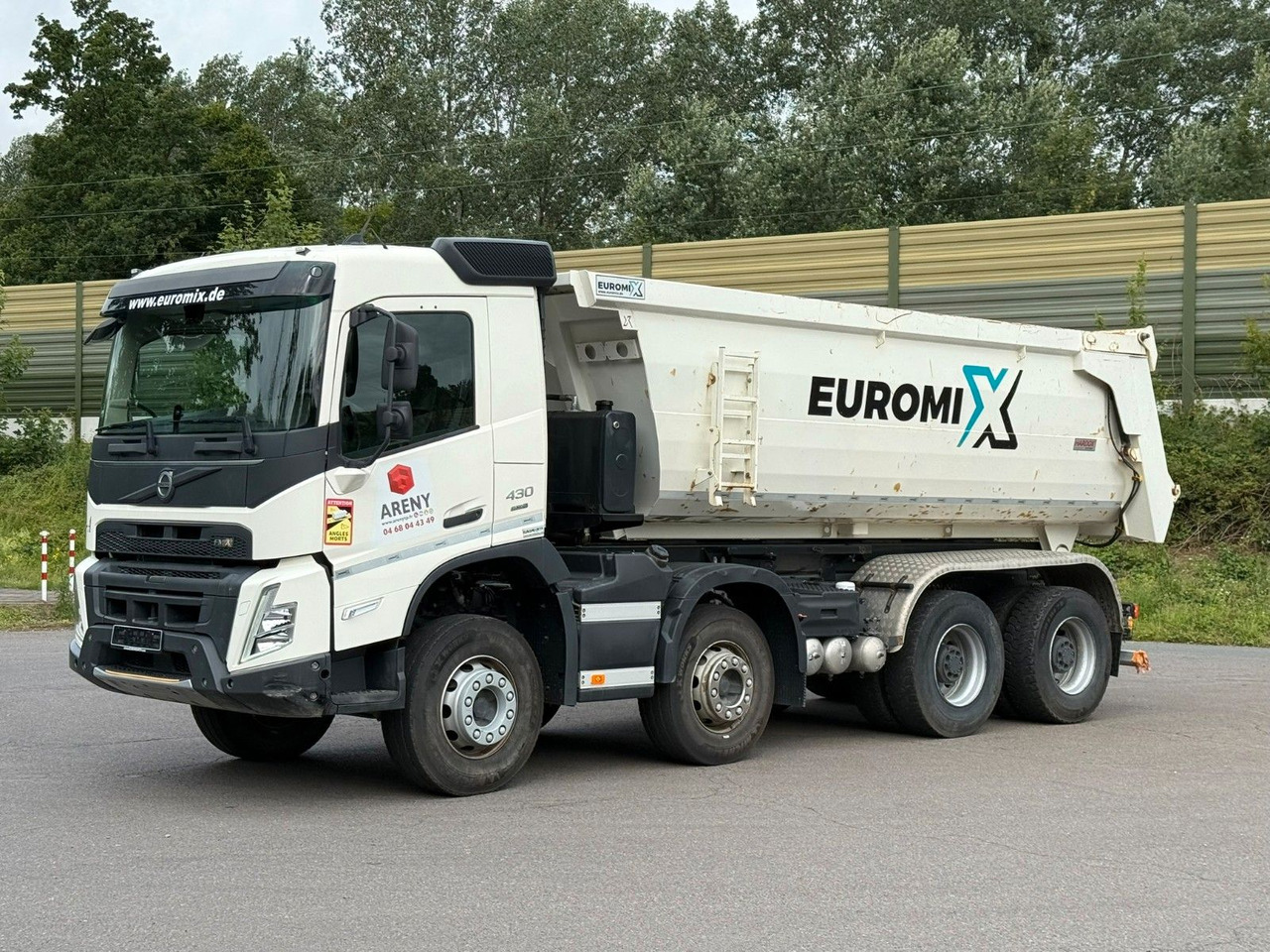 Volvo FMX 430 8X4 EuromixMTP 16m³ Hydraulische Klappe - Tipper: picture 1 Volvo FMX 430 8X4 EuromixMTP 16m³ Hydraulische Klappe - Tipper: picture 1