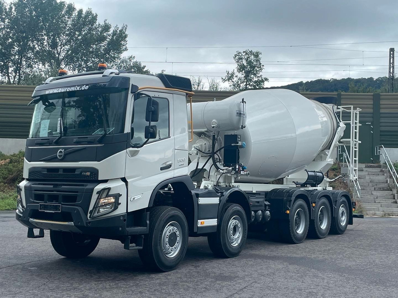 Volvo FMX 500 10x4 / Euromix MTP EM 12 R Euro 6e - Concrete mixer truck: picture 1 Volvo FMX 500 10x4 / Euromix MTP EM 12 R Euro 6e - Concrete mixer truck: picture 1