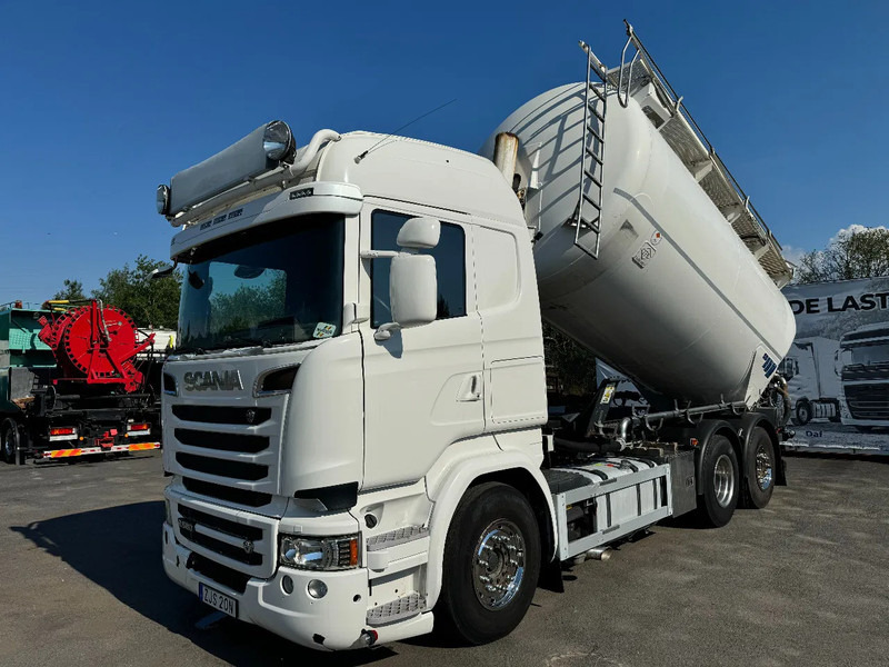 Scania R580 V8 6x2, Retarder, Compressor, Silo / Bulk, 2015 - Tank truck: picture 3 Scania R580 V8 6x2, Retarder, Compressor, Silo / Bulk, 2015 - Tank truck: picture 3
