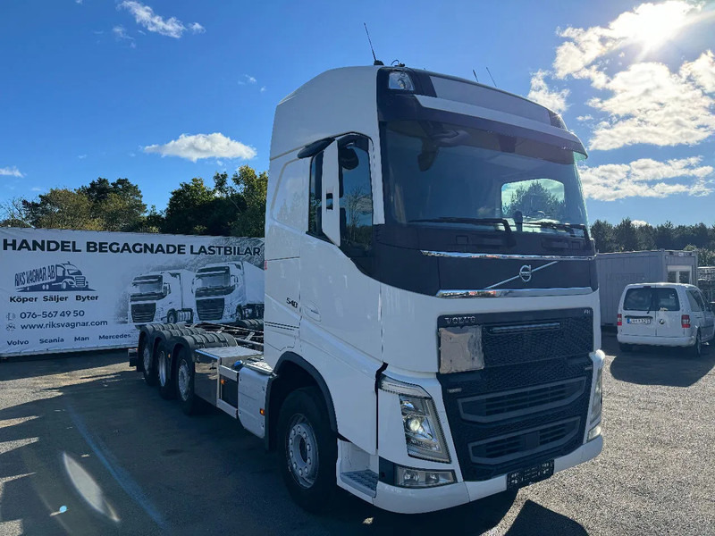 Volvo FH 540 8x2*4, ADR, Chassi (former Tank-truck), 2018 - Cab chassis truck: picture 1 Volvo FH 540 8x2*4, ADR, Chassi (former Tank-truck), 2018 - Cab chassis truck: picture 1