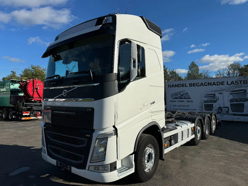 Volvo FH 540 8x2*4, ADR, Chassi (former Tank-truck), 2018 - Cab chassis truck: picture 3 Volvo FH 540 8x2*4, ADR, Chassi (former Tank-truck), 2018 - Cab chassis truck: picture 3