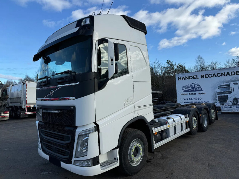 Volvo FH 540 8x2*4, Chassi (former Tank-truck), ADR, FR: 2020 - Cab chassis truck: picture 2 Volvo FH 540 8x2*4, Chassi (former Tank-truck), ADR, FR: 2020 - Cab chassis truck: picture 2