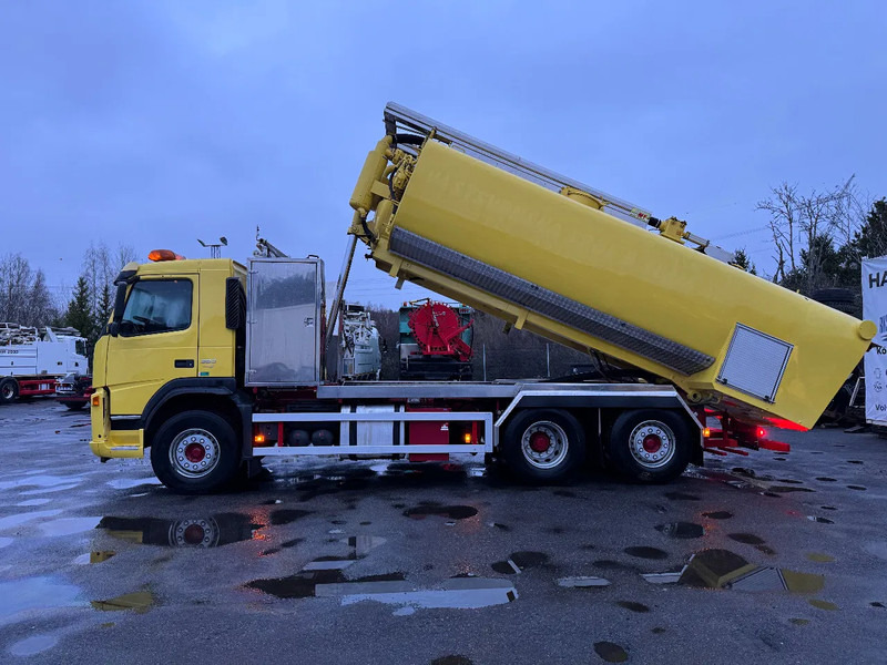 Volvo FM 380 6x2*4, Vacuum / High-pressure truck, 16m3, 2008 - Vacuum truck: picture 4 Volvo FM 380 6x2*4, Vacuum / High-pressure truck, 16m3, 2008 - Vacuum truck: picture 4