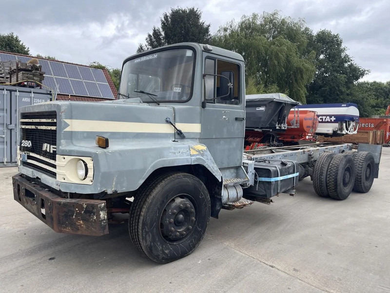 DAF 2800 **2800NAT-6X4-DUTCH REGISTRATION** - Cab chassis truck: picture 1 DAF 2800 **2800NAT-6X4-DUTCH REGISTRATION** - Cab chassis truck: picture 1