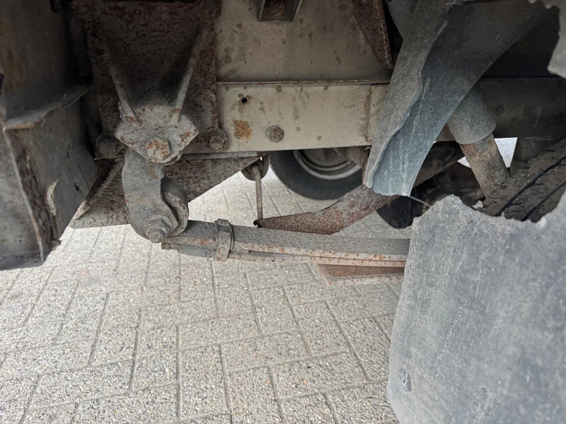 Ford Transit **BELGIAN ORIGINE-DIESEL** - Flatbed van: picture 5 Ford Transit **BELGIAN ORIGINE-DIESEL** - Flatbed van: picture 5