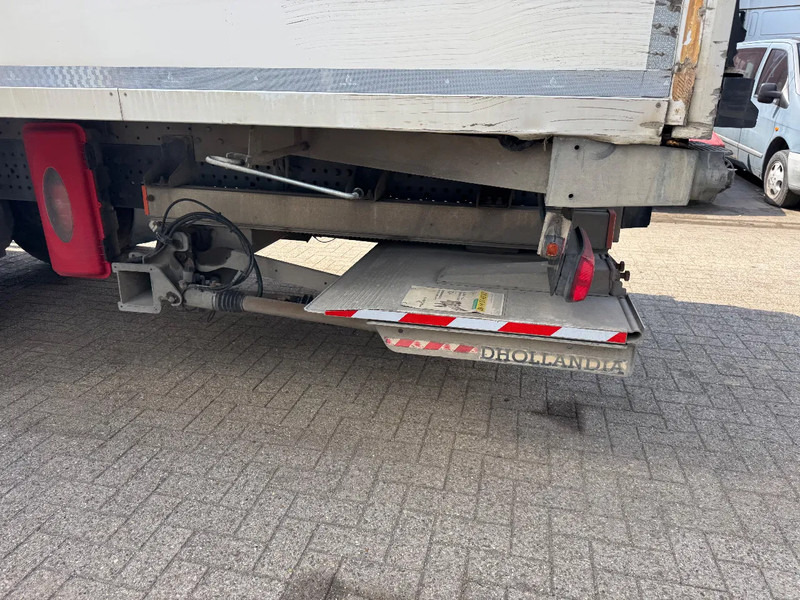 Refrigerator truck Mercedes-Benz Antos 1827 **BLUETEC 6-FRENCH TRUCK-8,70L BOX**: picture 12 Refrigerator truck Mercedes-Benz Antos 1827 **BLUETEC 6-FRENCH TRUCK-8,70L BOX**: picture 12