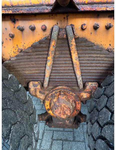 Mercedes-Benz SK 2631 **MANUAL GEARBOX-V6-BELGIAN TRUCK** - Hook lift truck: picture 5 Mercedes-Benz SK 2631 **MANUAL GEARBOX-V6-BELGIAN TRUCK** - Hook lift truck: picture 5