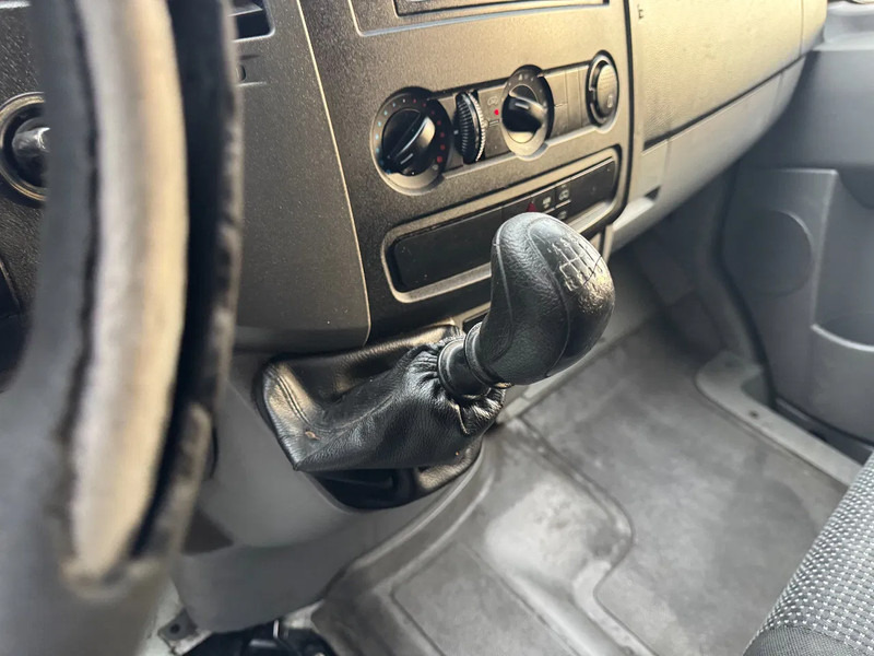 Interior photo 1: Small van Mercedes-Benz Sprinter 310