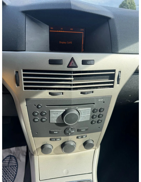 Car Opel Astra **1700CDTI-AIRCO-EURO 4**: picture 12
