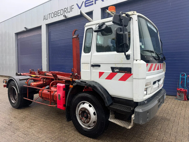 Renault Midliner 180 **6CYL-FRENCH TRUCK** - Hook lift truck: picture 3 Renault Midliner 180 **6CYL-FRENCH TRUCK** - Hook lift truck: picture 3