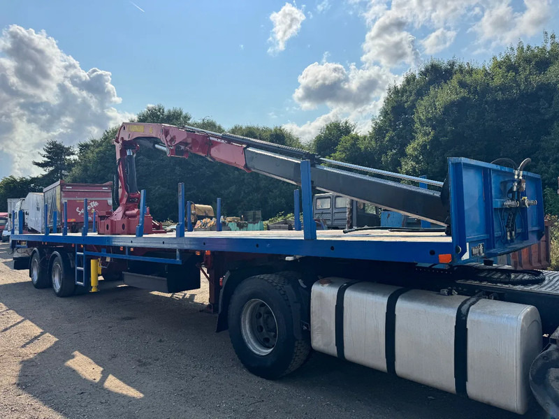 Renders **CRANE PALFINGER PK4500A-STEERING AXXLE** - Dropside/ Flatbed semi-trailer: picture 3 Renders **CRANE PALFINGER PK4500A-STEERING AXXLE** - Dropside/ Flatbed semi-trailer: picture 3