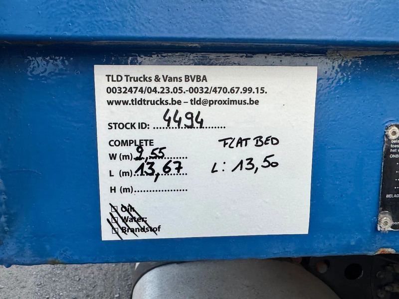 Renders **CRANE PALFINGER PK4500A-STEERING AXXLE** - Dropside/ Flatbed semi-trailer: picture 5 Renders **CRANE PALFINGER PK4500A-STEERING AXXLE** - Dropside/ Flatbed semi-trailer: picture 5