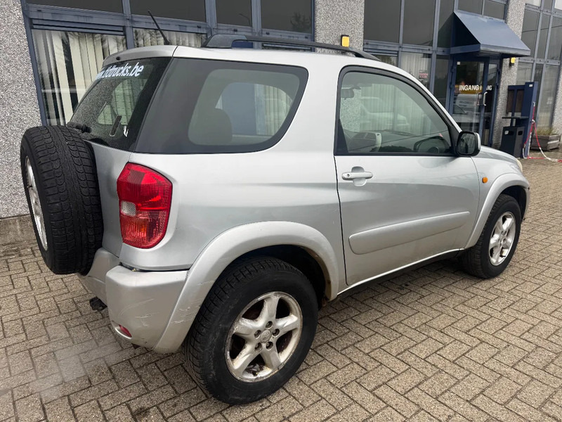 Toyota RAV4 **PETROL-AIRCO** - Car: picture 4 Toyota RAV4 **PETROL-AIRCO** - Car: picture 4