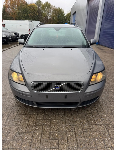 Volvo V50 **AIRCO-BELGIAN CAR** - Car: picture 2 Volvo V50 **AIRCO-BELGIAN CAR** - Car: picture 2