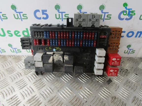 DAF CF 75/85 FUSEBOARD PART NO 1373830/518685003/01 - Electrical system for Truck: picture 1 DAF CF 75/85 FUSEBOARD PART NO 1373830/518685003/01 - Electrical system for Truck: picture 1