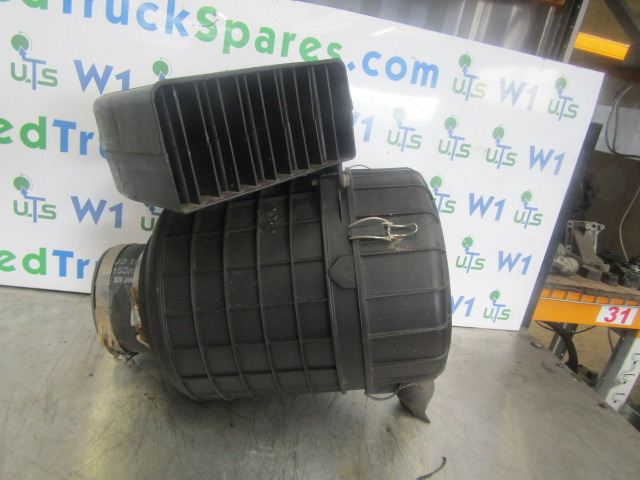 DAF LF 220 EURO 6 AIR FILTER HOUSING COMPLETE - Engine and parts for Truck: picture 1 DAF LF 220 EURO 6 AIR FILTER HOUSING COMPLETE - Engine and parts for Truck: picture 1