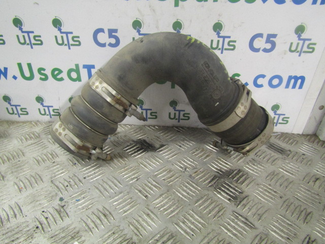 DAF LF 220 EURO 6 INTERCOOLER PIPE P/NO APUE 254 - Engine and parts for Truck: picture 1 DAF LF 220 EURO 6 INTERCOOLER PIPE P/NO APUE 254 - Engine and parts for Truck: picture 1