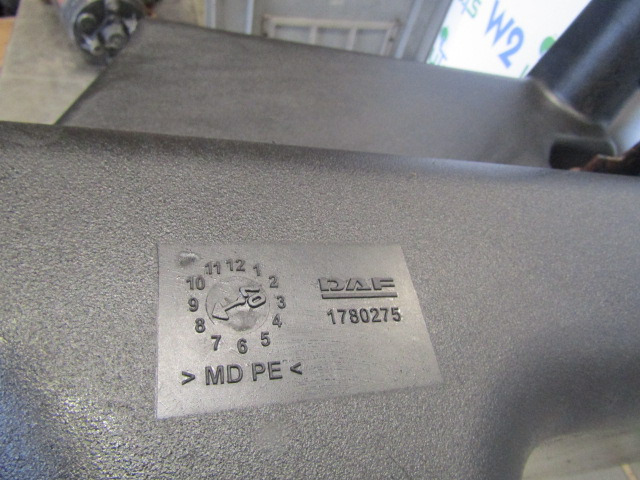 DAF XF 105 AD BLUE TANK P/NO 1780275 - Fuel tank for Truck: picture 2 DAF XF 105 AD BLUE TANK P/NO 1780275 - Fuel tank for Truck: picture 2