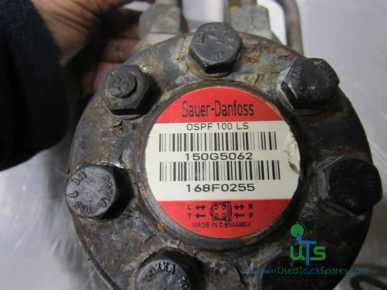SCHMIDT SWINGO 200 POWER STEERING PUMP P/NO 150G5062 - Steering pump for Municipal/ Special vehicle: picture 2 SCHMIDT SWINGO 200 POWER STEERING PUMP P/NO 150G5062 - Steering pump for Municipal/ Special vehicle: picture 2