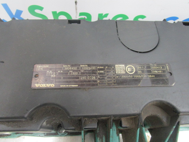 VOLVO FE 240 / 280 D7E CYLINDER HEAD COMPLETE - Engine and parts for Truck: picture 3 VOLVO FE 240 / 280 D7E CYLINDER HEAD COMPLETE - Engine and parts for Truck: picture 3