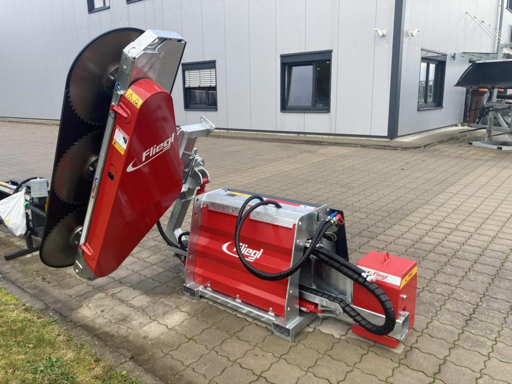 Fliegl WOODKING DUO - Attachment for Forestry equipment: picture 1 Fliegl WOODKING DUO - Attachment for Forestry equipment: picture 1