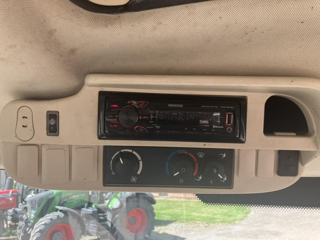 Leasing of John Deere 6125R John Deere 6125R: picture 23