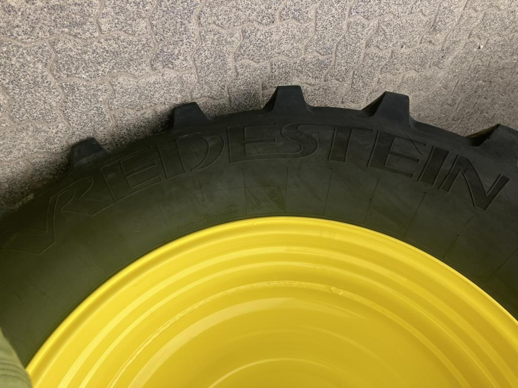 New Farm tractor John Deere 6M250: picture 6