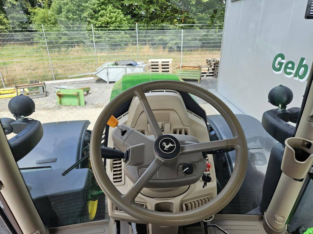 Farm tractor John Deere 6R195: picture 16