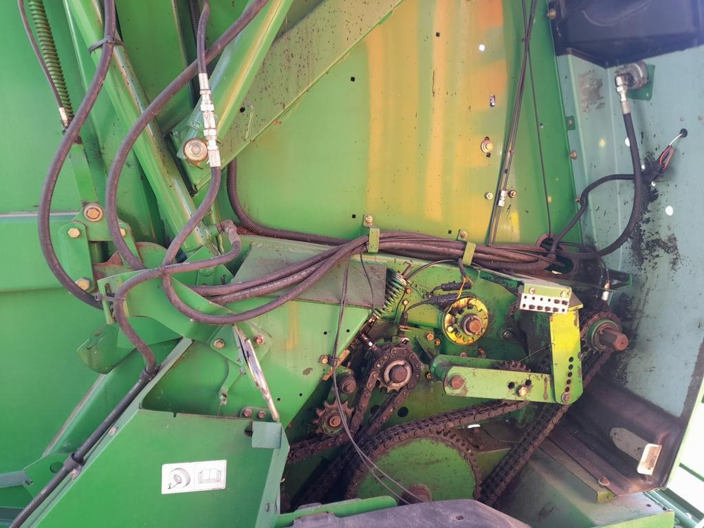 John Deere 864 Premium - Bale wrapper: picture 4 John Deere 864 Premium - Bale wrapper: picture 4