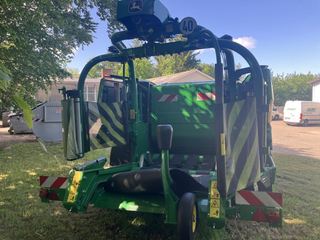 Hay and forage equipment John Deere FESTKAMMER-KOMBIPRESSE C441R: picture 18