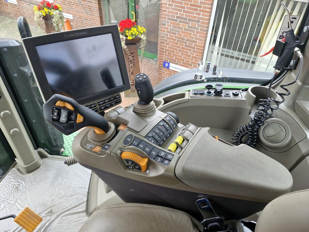 New Farm tractor John Deere TRAKTOR 7R350: picture 15