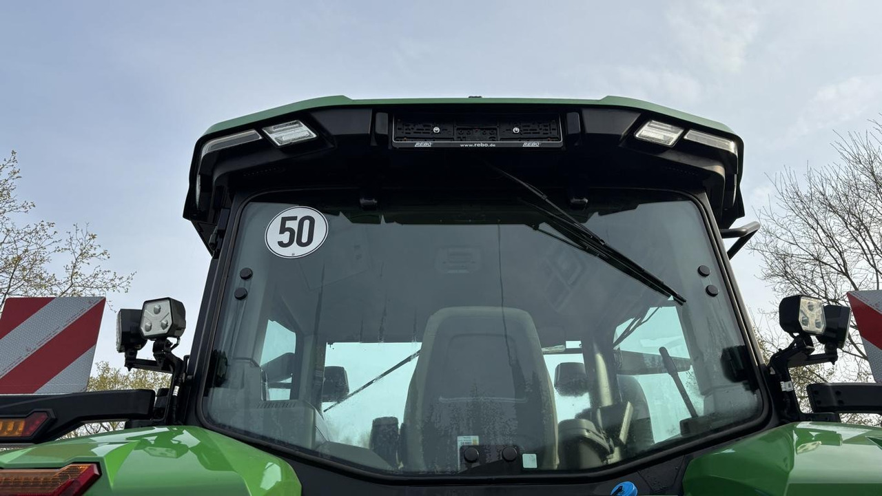 Farm tractor John Deere TRAKTOR 7R350: picture 27