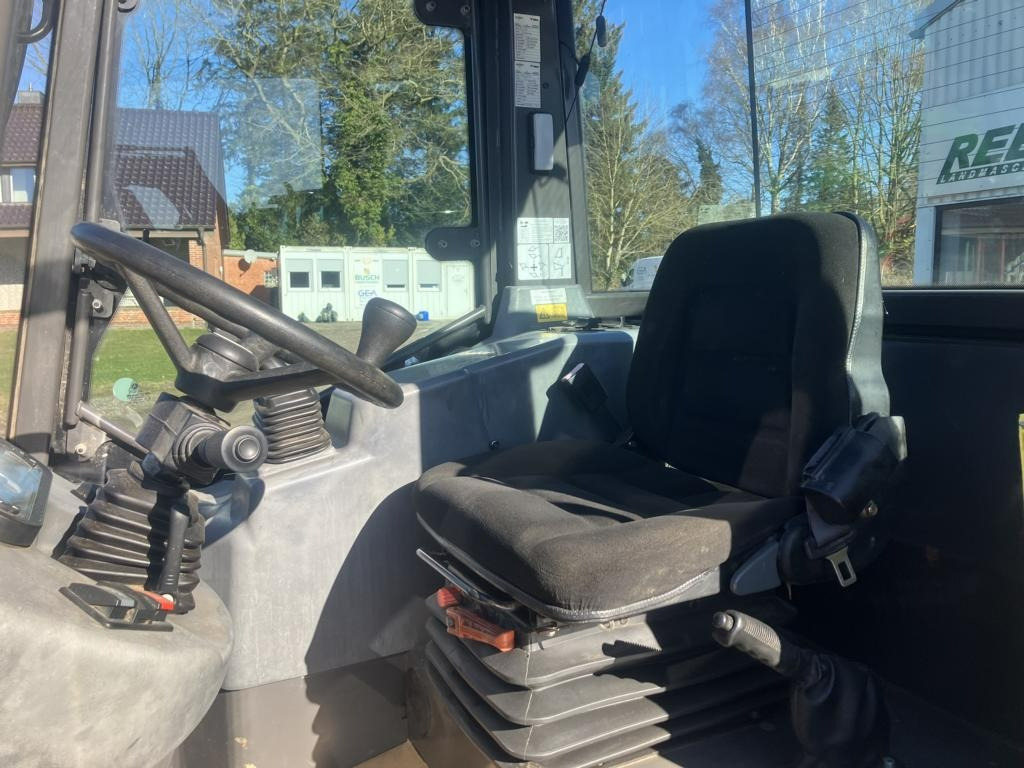 Wheel loader MECALAC AX 850: picture 9