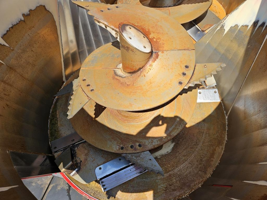 Mayer 4.0 PREMIUM 2218-20 - Forage mixer wagon: picture 4 Mayer 4.0 PREMIUM 2218-20 - Forage mixer wagon: picture 4