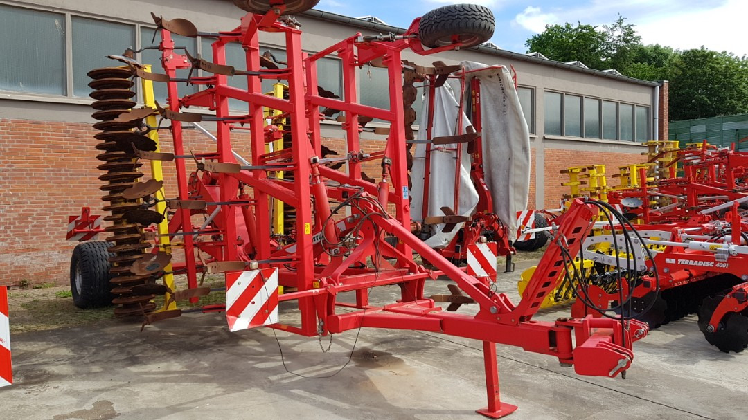 Cultivator Pöttinger SYNKRO 6030 T: picture 7
