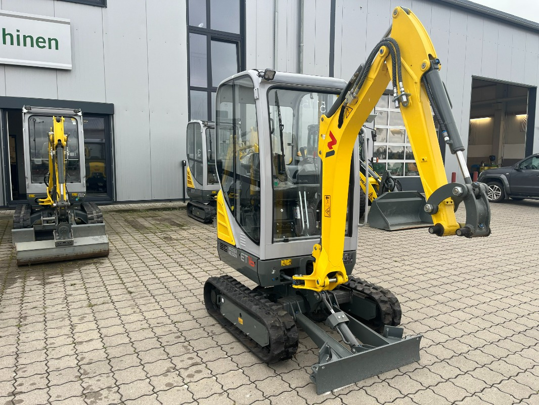 Wacker ET 16 - Mini excavator: picture 3 Wacker ET 16 - Mini excavator: picture 3