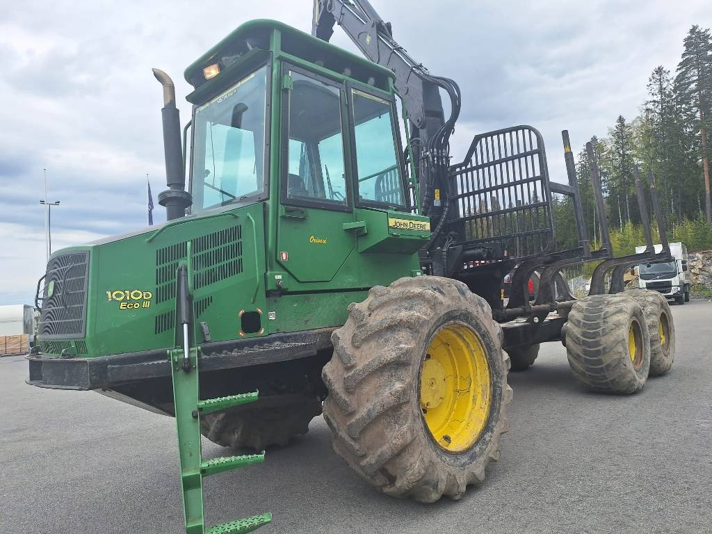 John Deere 1010 D Eco III - Forwarder: picture 2 John Deere 1010 D Eco III - Forwarder: picture 2