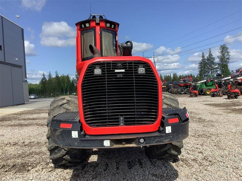 Komatsu 911  - Forestry harvester: picture 2 Komatsu 911  - Forestry harvester: picture 2