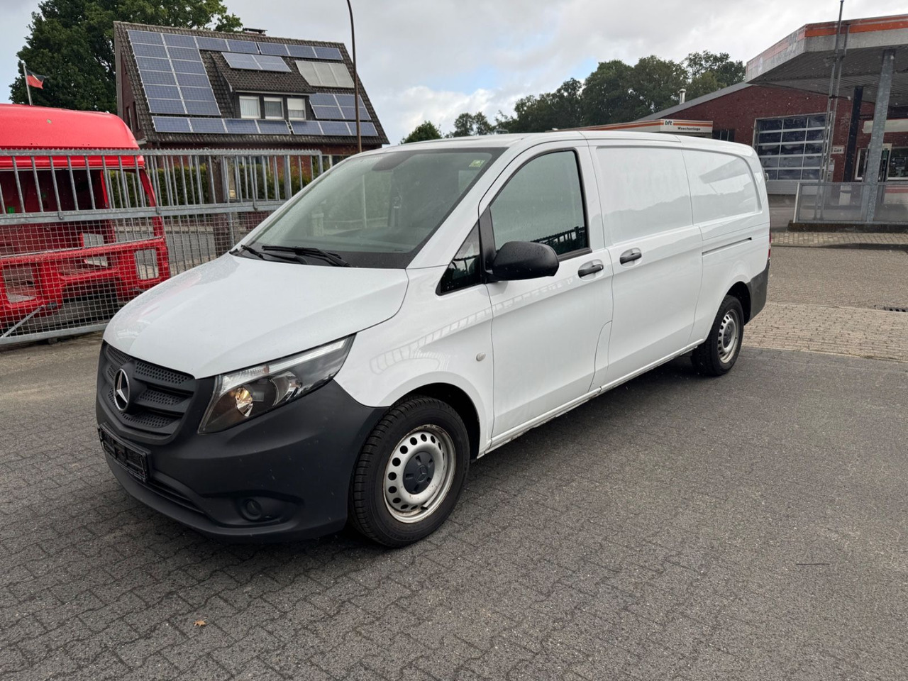 Mercedes-Benz Vito Kasten 114 CDI FWD extralang 2x Schiebetür - Passenger van: picture 1 Mercedes-Benz Vito Kasten 114 CDI FWD extralang 2x Schiebetür - Passenger van: picture 1