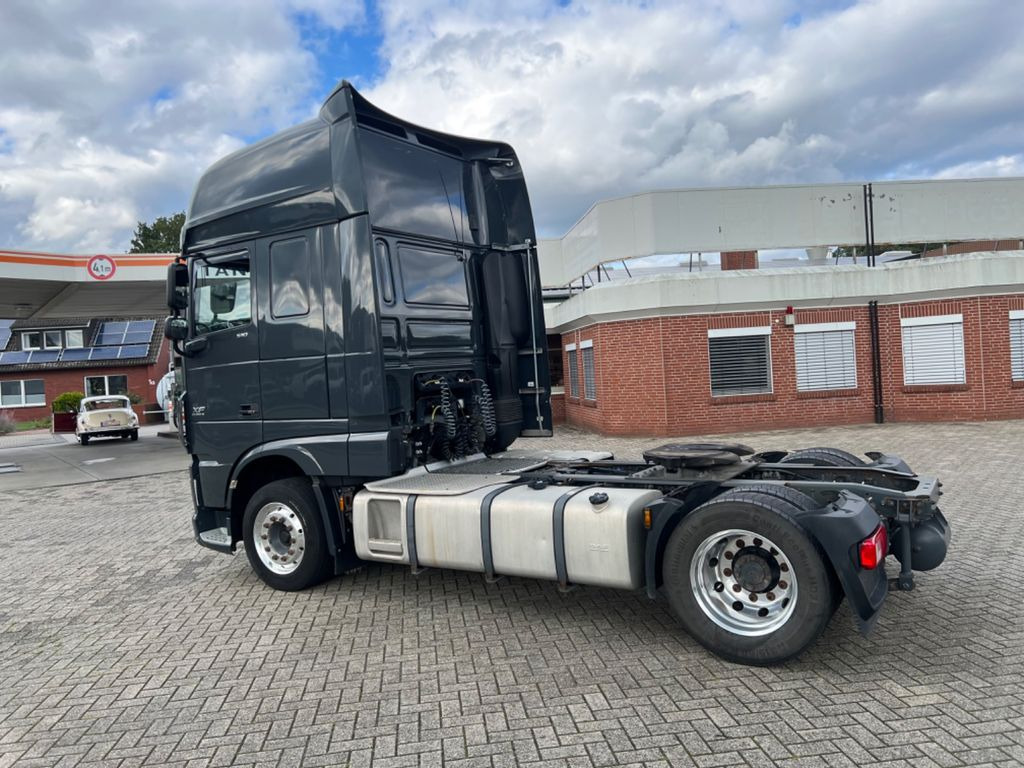 DAF XF 510 SSC Sky Lights / LOW 670.000KM VOLL LUFT - Tractor unit: picture 3 DAF XF 510 SSC Sky Lights / LOW 670.000KM VOLL LUFT - Tractor unit: picture 3