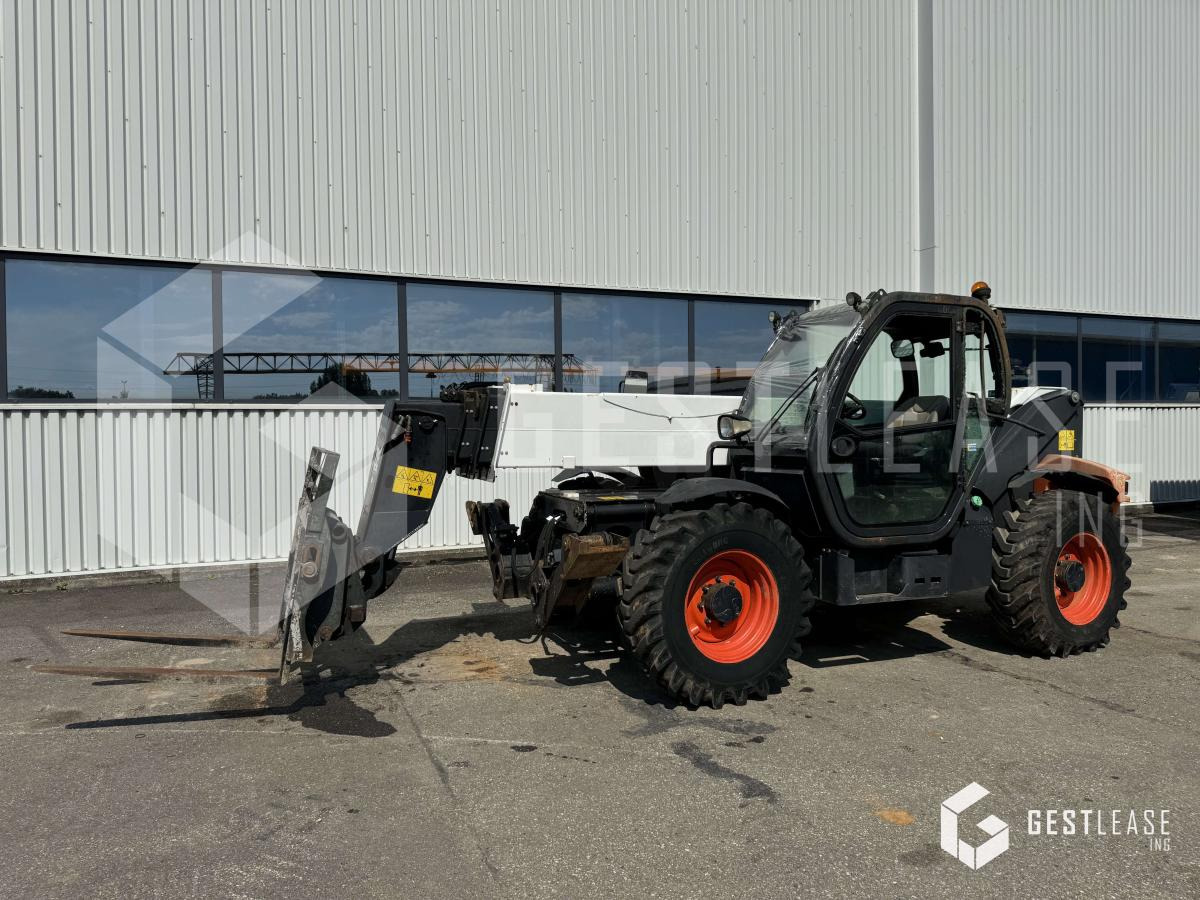 BOBCAT T40180 - Reach truck: picture 1 BOBCAT T40180 - Reach truck: picture 1