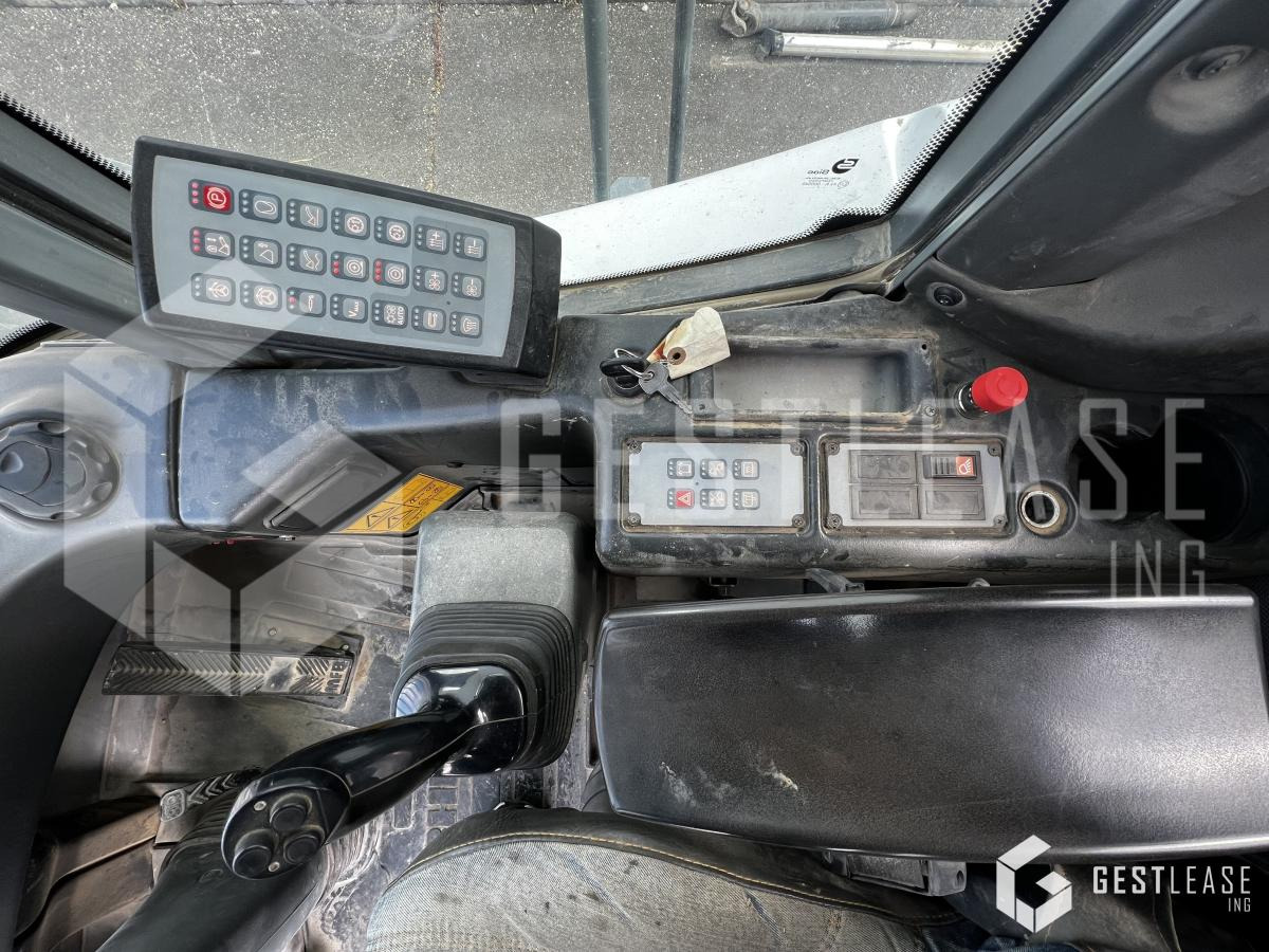 Leasing of Liebherr L580 ENGIN NEW Liebherr L580 ENGIN NEW: picture 19